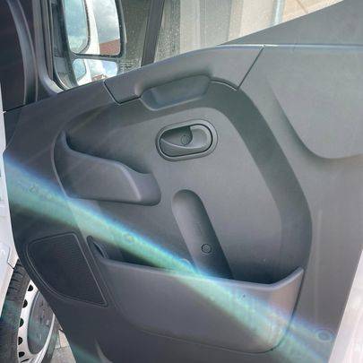 NETTOYAGE_INTERIEUR_AUTO3 | M.Autonet Service de nettoyage intérieur pour votre auto aux alentours d’Illkirch et Geispolsheim Saverne 2