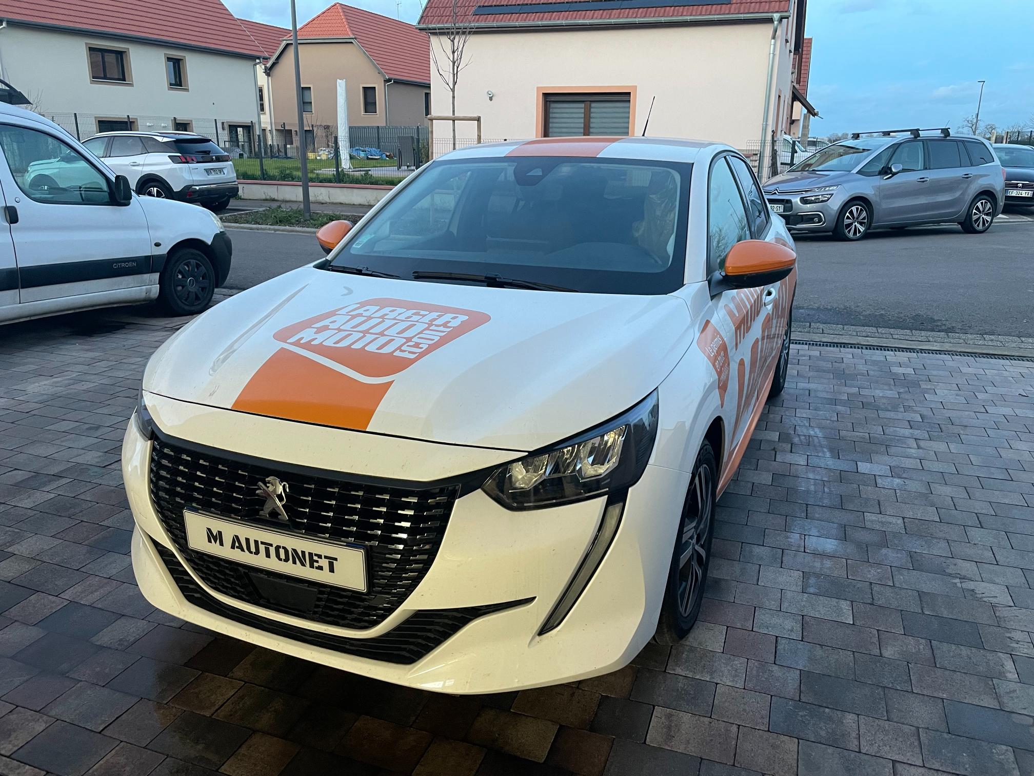 Peut-on enlever soi-même un covering de voiture : les risques à connaître ? Ostwald