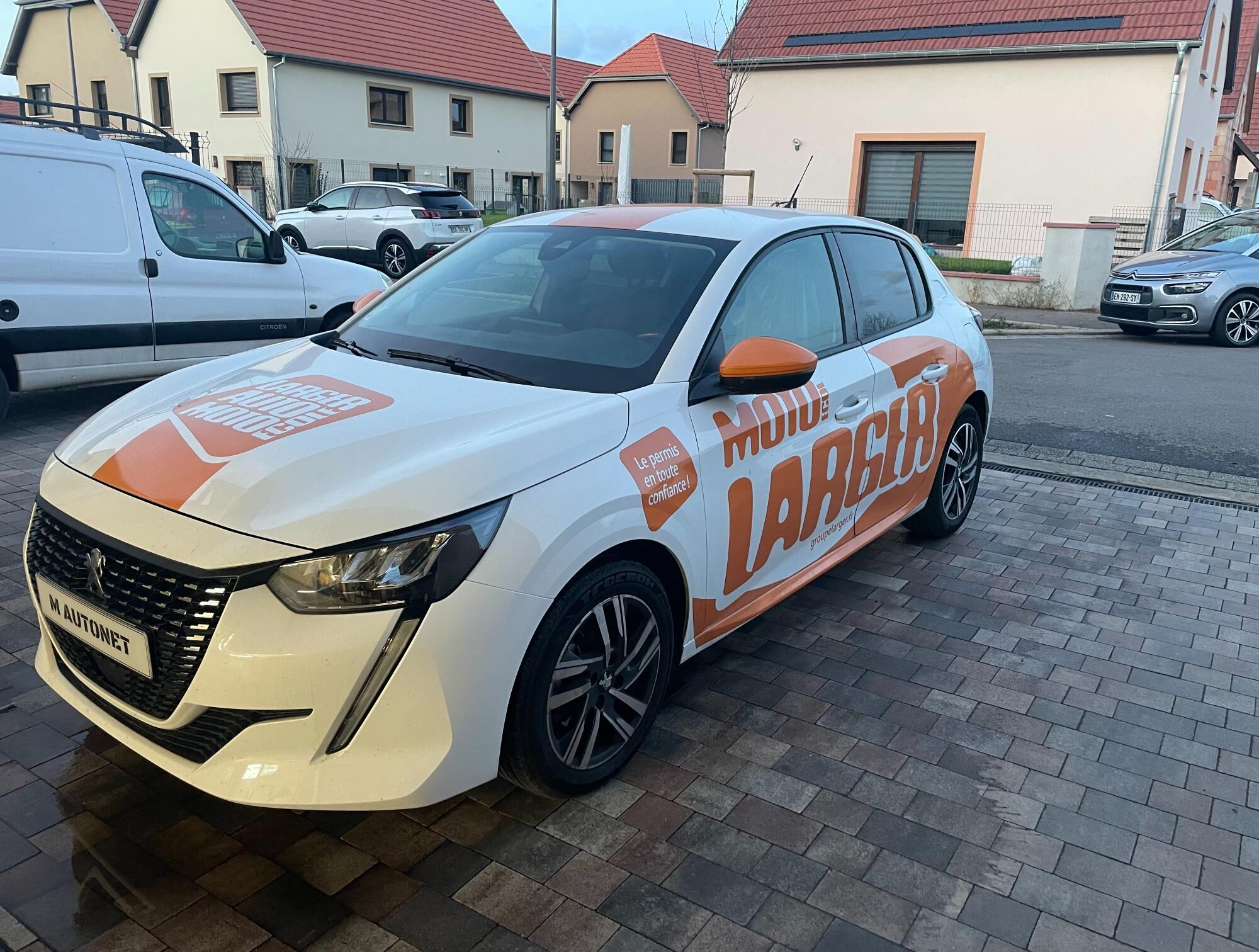 Comment enlever le flocage d&#8217;un véhicule sans abîmer la peinture ? Illkirch-Graffenstaden